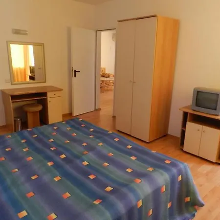 Sun Village Complex 4* Napospart