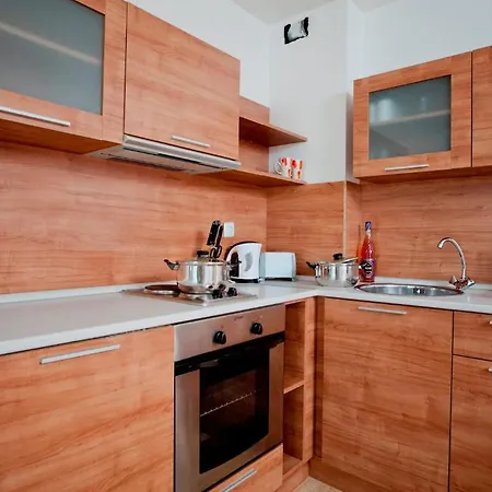 Sun Village Complex Apartmanhotel 4*