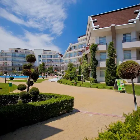 Sun Village Complex Lejlighedshotel