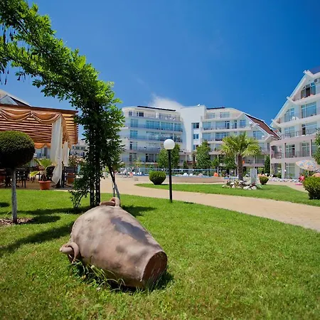 Sun Village Complex Aparthotel Sluneční pobřeží