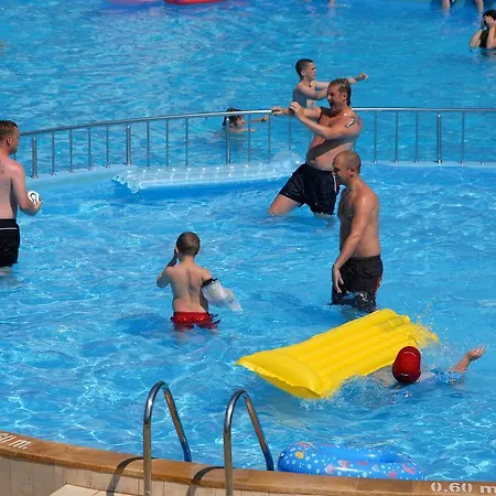 Apartmanhotel Sun Village Complex Napospart