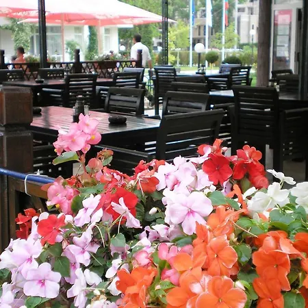 Sun Village Complex Lejlighedshotel