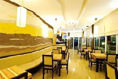 Апарт-отель Sun Village Complex 4*