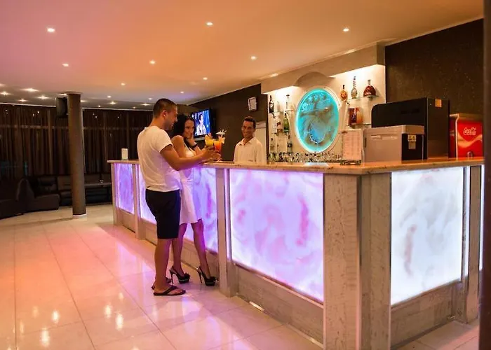 Sun Village Complex Апарт-отель 4*